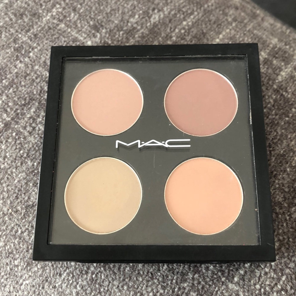 Mac customized 4 eyeshadow palette